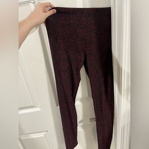 LuLaRoe Burgundy Patterned Leggings